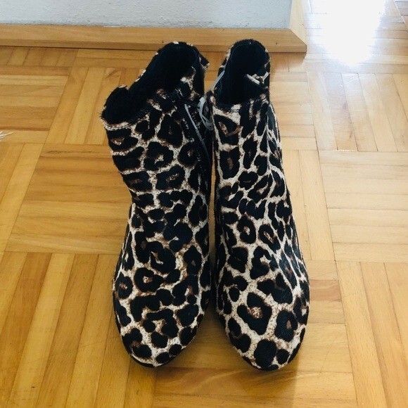 Leopard Print Heidi Klum Ankle Boots shoe - Picture 4 of 11